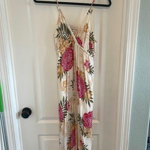 Billabong Floral maxi dress